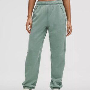 Scuba Mid-Rise Oversized Jogger (Grey Eucalyptus)
